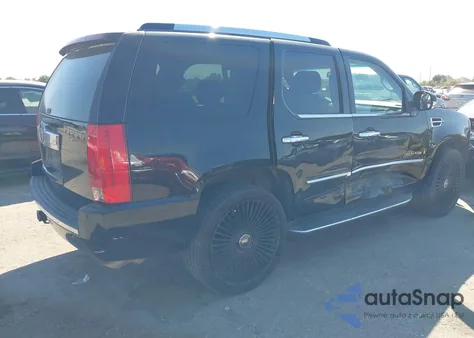 2007 Cadillac Escalade Standard из США, поврежденный, VIN 1GYEC63857R313417